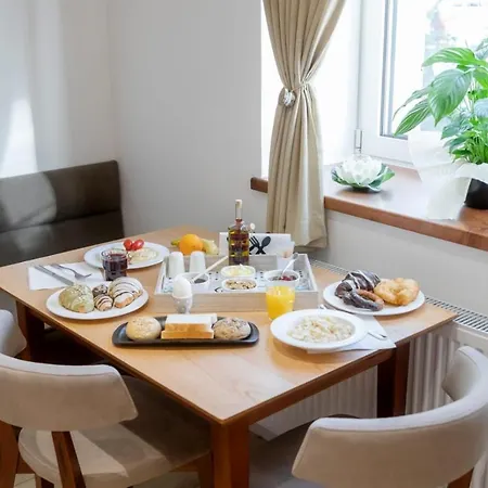 ホテル Vila White House 3*