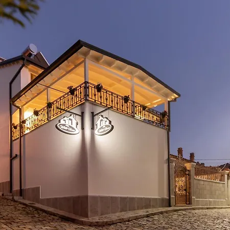 Vila White House ホテル コルチャ